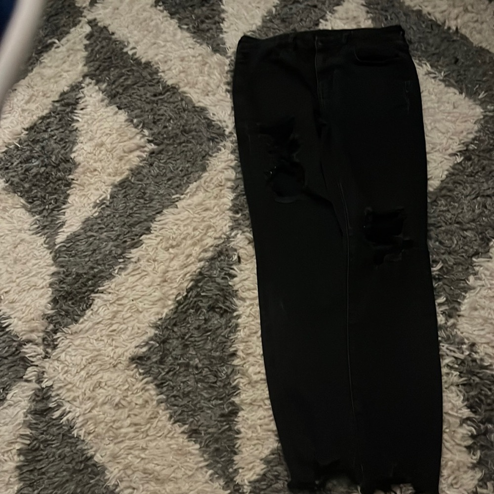 Black ripped jeans